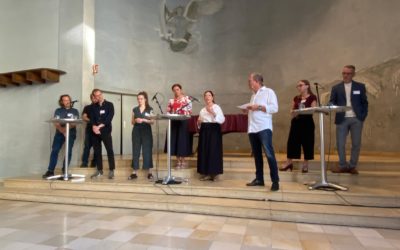 Wahlpodium mit unserer Co-Präsidentin Anna Tanner